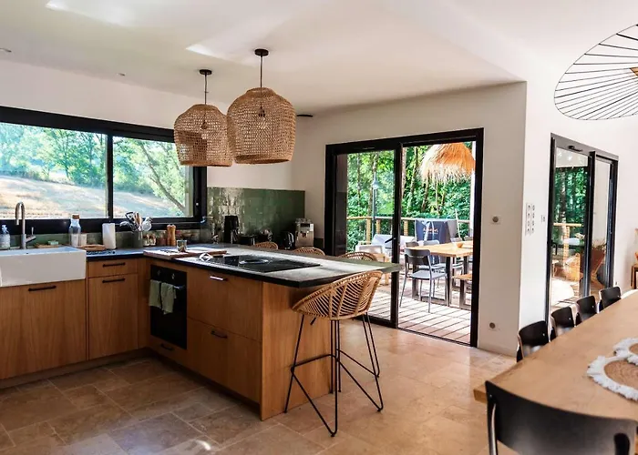 Dans Les Arbres * Lanta